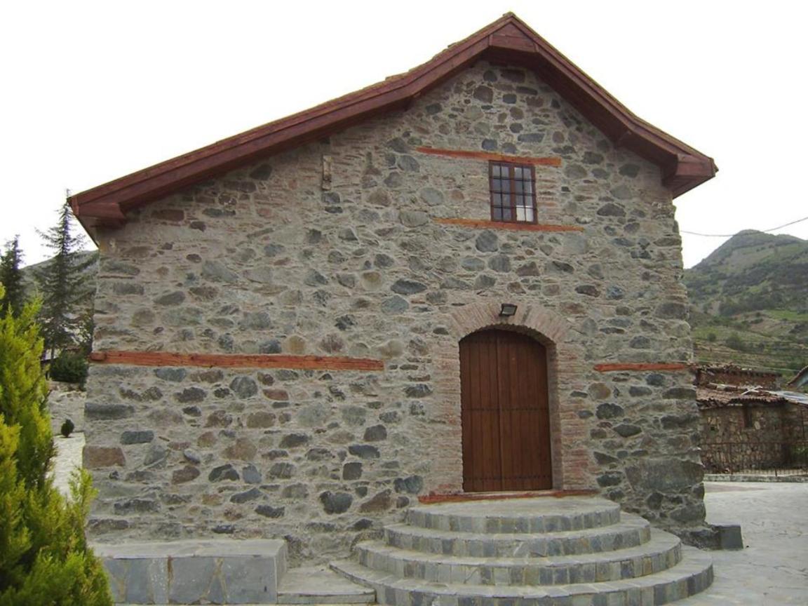 Kampi Double Storey House In The Village 니코시아 외부 사진