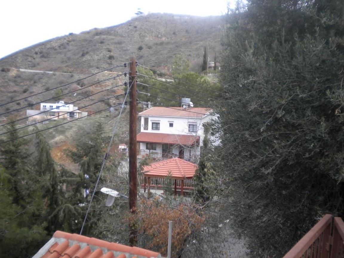 Kampi Double Storey House In The Village 니코시아 외부 사진